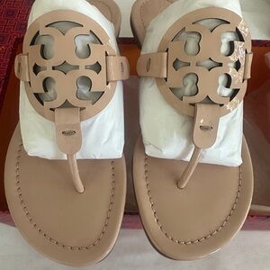 Tory Burch Miller sz 7